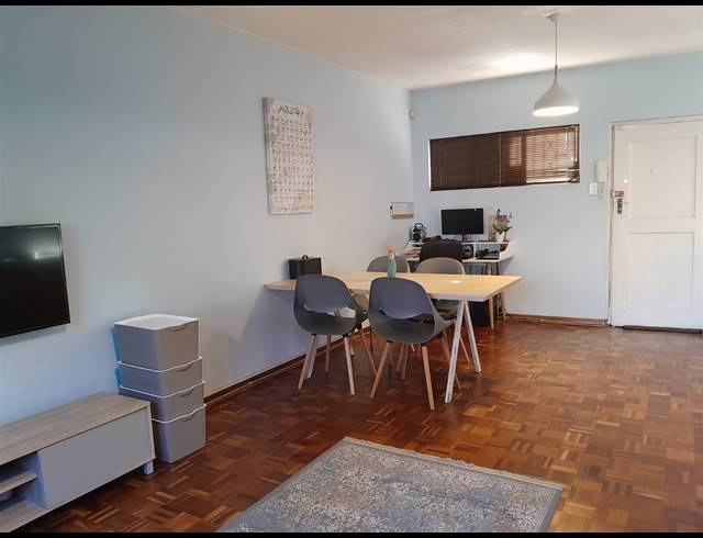 1 BEDROOM APARTMENT FOR SALE IN ESSENWOOD